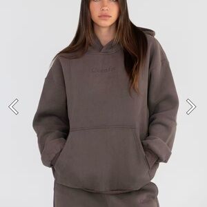 Comfrt Signature Hoodie Chocolate